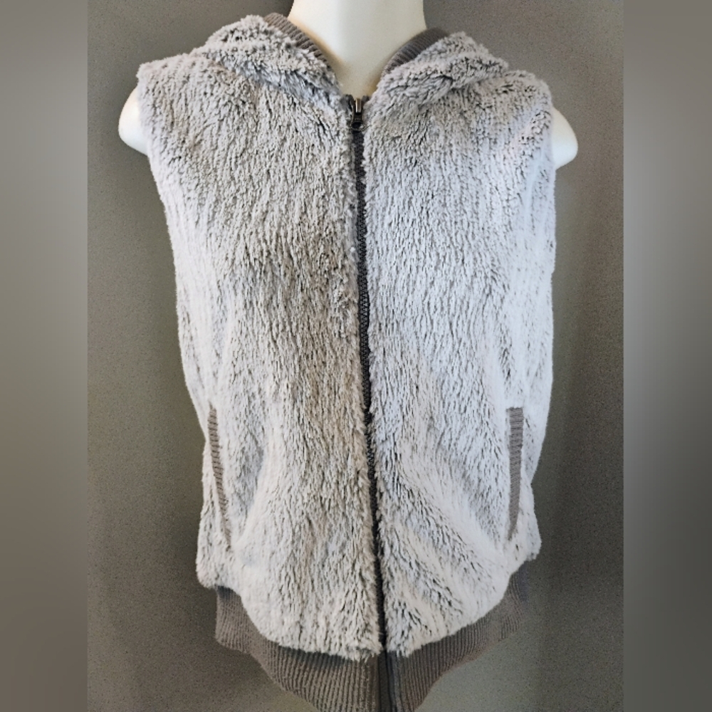 Patagonia Light Gray Fuzzy Hooded Vest